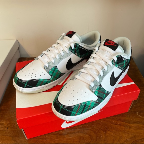 NIKE Dunk Low Retro Premium - Picture 6 of 12